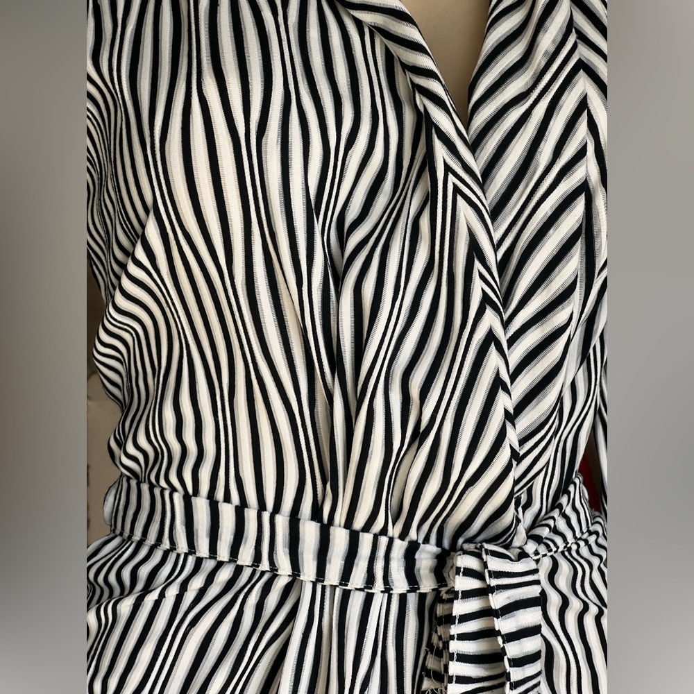 Zara Collection Women’s Basic Zebra Print Open Ba… - image 4